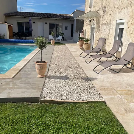 Moderne Proche Centre Village Holiday home